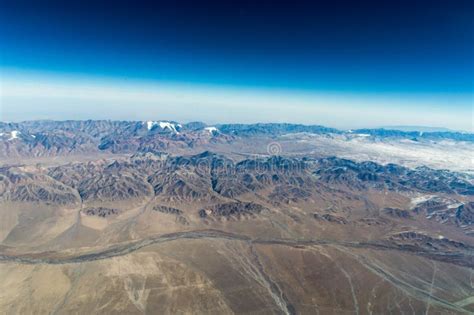 Tanggula Mountains Are Located At The Border Between The Northeastern ...