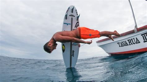 Filipe Toledo. | Surfing, Surfboard, Sports