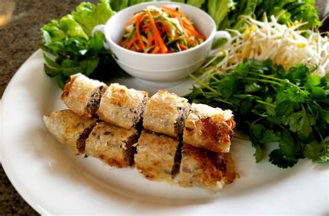 Chả Giò (Vietnamese Pork Spring Rolls) – Just One Bite, Please?