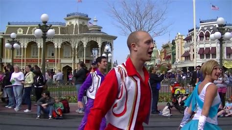 Celebrate A Dream Come True Parade at Walt Disney World - YouTube