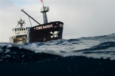 New Photo's from Discovery's Deadliest Catch Season 17 | Discovery's ...