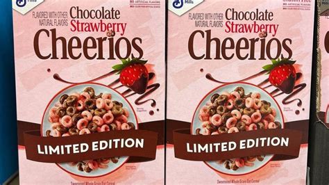 Aldi Fans Are So Excited To Try These Chocolate-Strawberry Cheerios