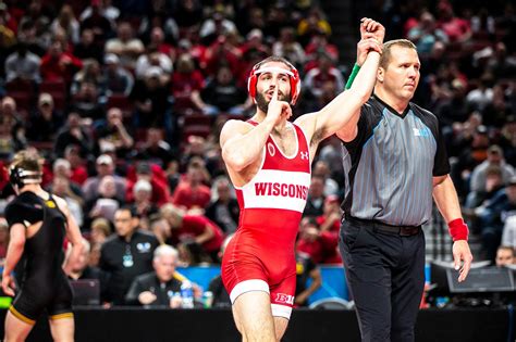 Wisconsin Badgers wrestling: 2022 NCAA Tournament preview and how to ...