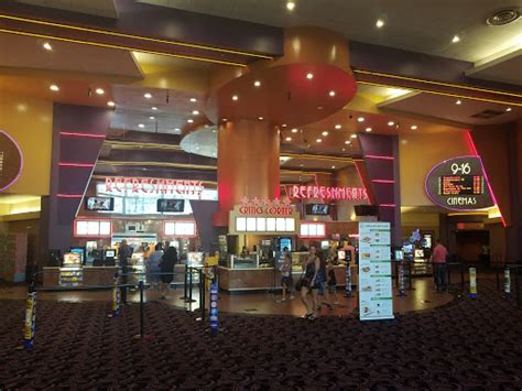 Movie Theater «Regal Cinemas Riverside Plaza 16», reviews and photos ...