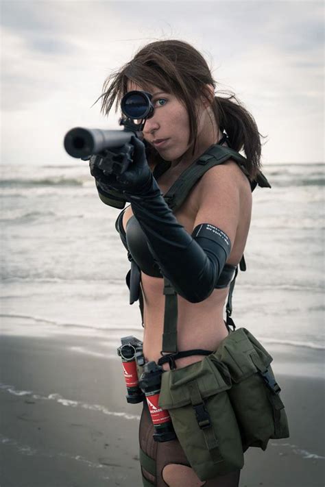 Quiet Cosplay Metal Gear Solid by LadyDaniela89 on DeviantArt