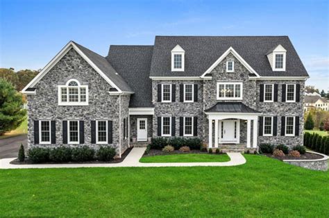 $1.35 Million Colonial Stone Home In Glenwood, MD | Homes of the Rich