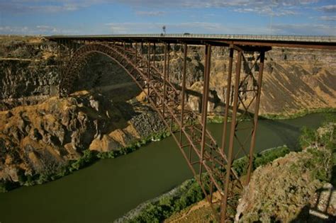 Base Jumping Perrine Bridge in Twin Falls, Idaho