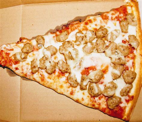 national sausage pizza day, 2023 , varieties, history, celebration