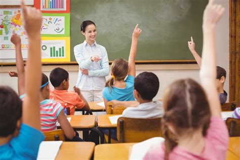 Florida teachers to school lawmakers on need to 'fund our future'