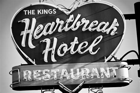 Heartbreak Hotel Restaurant, Plate 3 | Graceland www.elvis.c… | Flickr