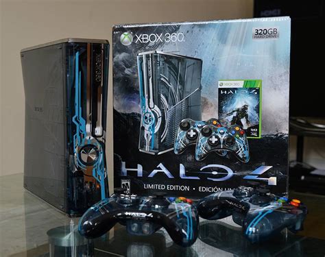 Halo 4 Xbox 360 Limited Edition console pictures and hands on