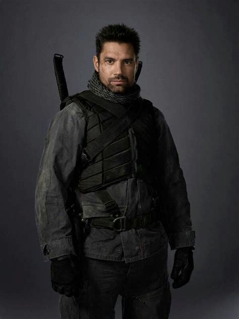 Manu Bennett as Slade Wilson Season 2 Promo Poster #Arrow | Manu bennett, Deathstroke, Arrow tv