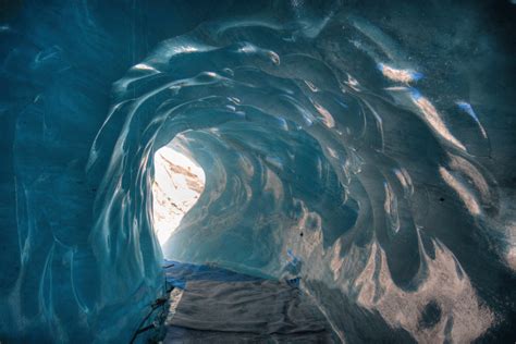 Grotte de glace à Chamonix : un lieu à ne pas manquer