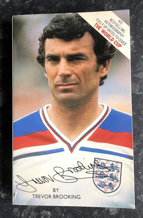 Trevor Brooking - Autobiography (Mayflower Books) : Amazon.com.mx: Libros