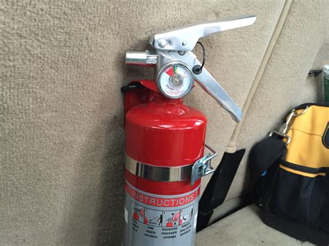 fire extinguisher placement - Land Rover Forums - Land Rover Enthusiast Forum