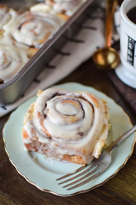 Overnight Cinnamon Rolls Recipe - Katiecakes