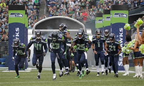 NFL 2014: Seattle Seahawks begin quest to repeat as Super Bowl ...