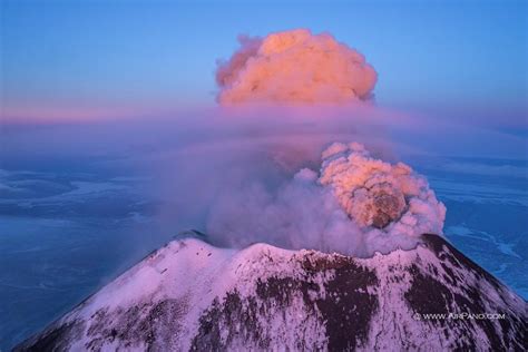 Klyuchevskaya Sopka Volcano (AP) | Special Information | Geography im Austria-Forum