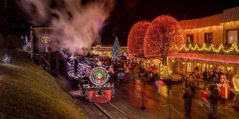 16 Best Polar Express Train Rides in the U.S. for Christmas 2020