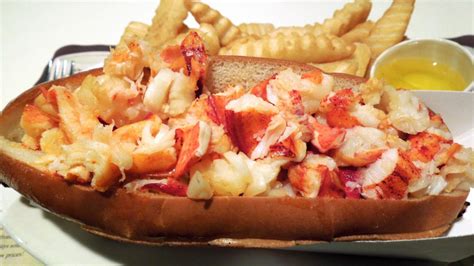 7 Best Connecticut Lobster Rolls