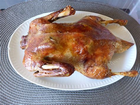 German Roasted Duck and Gravy Recipe - Ester kocht