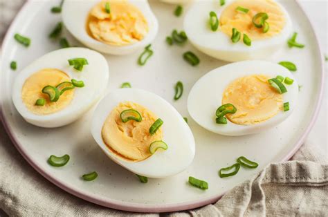 How to Cook (and Peel) Perfect Hard-Boiled Eggs