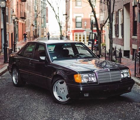 ‘90s E-class anyone? | Mercedes benz, Mercedes w124, Old mercedes