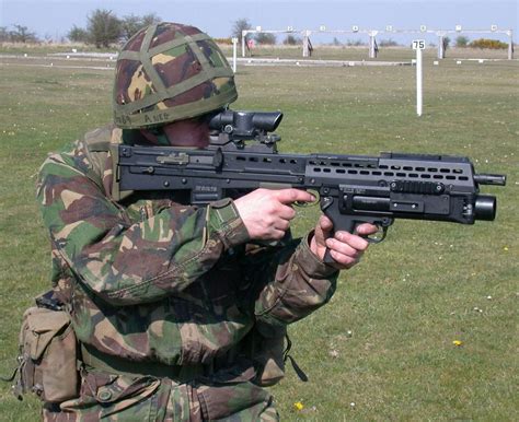 Afbeeldingsresultaat voor l85 ugl British Soldier, British Army, Rifles ...