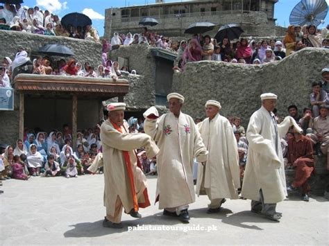 The Health Secrets of Hunza People Who Live Over 100 Years And Are Cancer-Free - Pakistan Tours ...