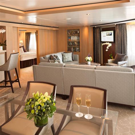 Cabins on Seabourn Odyssey | IgluCruise