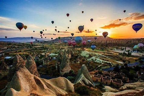 2025 Hot air Balloon Cappadocia Tour ( Goreme Valley )