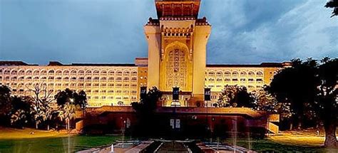 Ashok Hotel New Delhi - Book 5 star luxury hotels |New-delhi-hotels.com