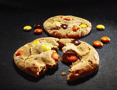 Subway Reese's Pieces Cookie Nutrition Facts