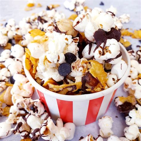 Popcorn Snack Mix (No-Bake Recipe) – Feast Glorious Feast