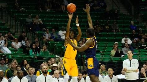 UMKC basketball gets comfortable at Swinney Rec Center | The Kansas City Star