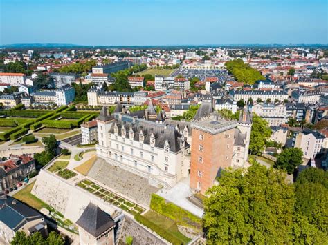 Chateau De Pau Castle, France Stock Photo - Image of cityscape, attraction: 183625166