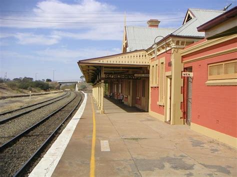 Narrandera Station