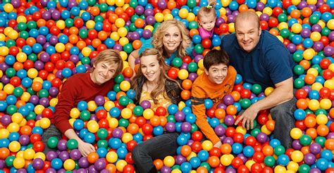 Good Luck Charlie Season 4 - watch episodes streaming online