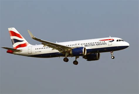 Airbus A320neo of British Airways approaches Amsterdam Schiphol.