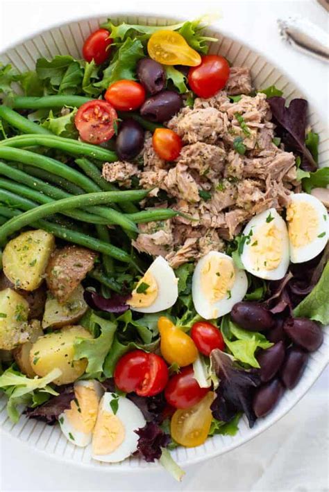 Salad Nicoise Dressing (Fresh Herb Vinaigrette) - Meaningful Eats