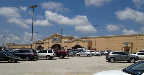 Safeway and Albertsons in Texas: Former Albertsons #2766 - Houston, TX