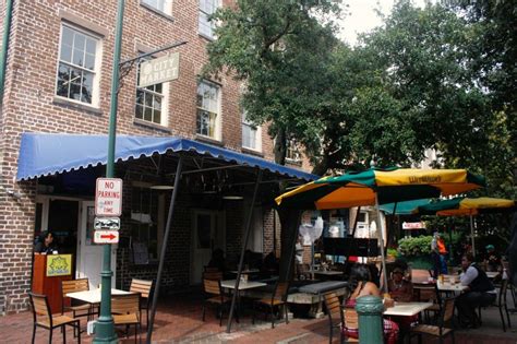 Wet Willie's - Savannah, GA | Savannah.com | City market, Savannah chat, Savannah restaurants