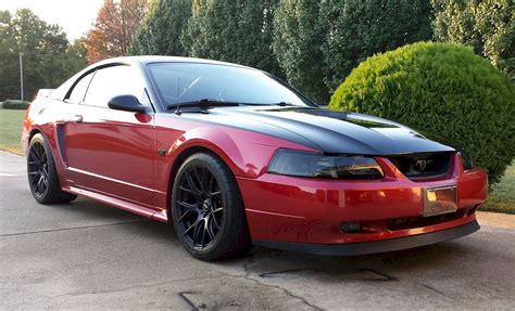 Laser Red 2000 Ford Mustang GT Coupe