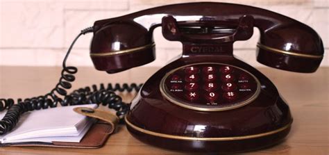 Old Fashioned Ringing Phone Ringtone | Red Ringtones