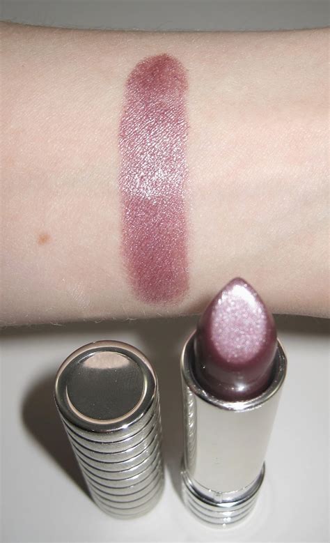 STYLISH BUN : Review: Clinique Long Last Lipstick in Heather Moon