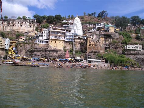 World Tourist Places: Omkareshwar - Holy Place of India