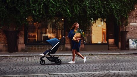 Thule Announces New Spring Lightweight Stroller | Growing Your Baby