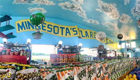 Our Guided Tour of Minnesota's Largest Candy Store | Discover The Cities