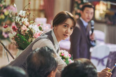 [Photos] New Stills Added for the Upcoming Korean Movie 'Exit - Movie ...