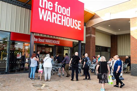 The Food Warehouse opens its store at Cottingley - South Leeds Life